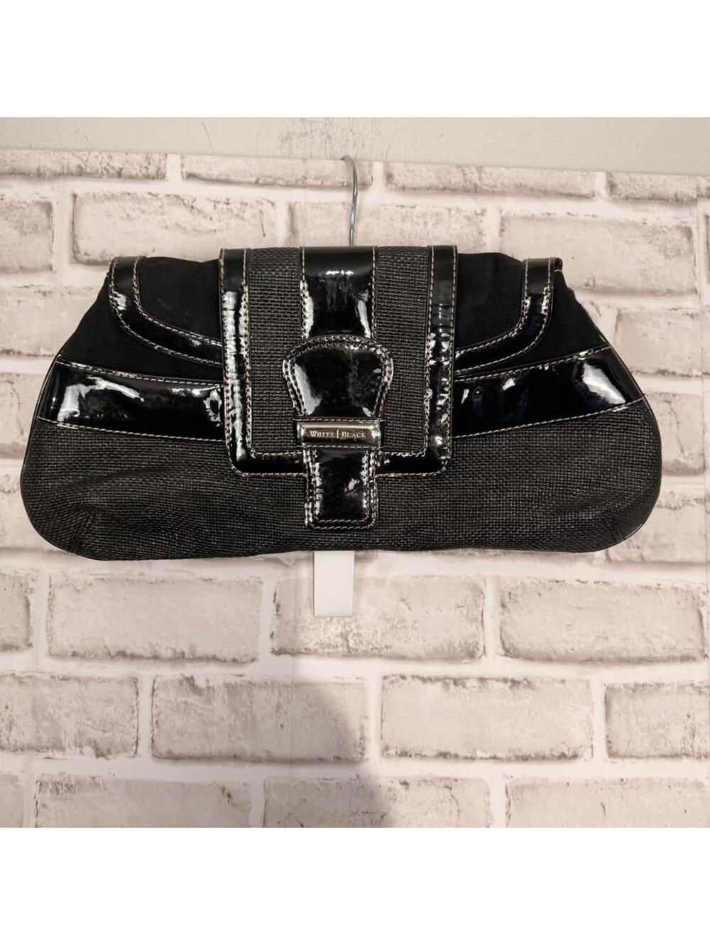 White House Black Market Clutch NWT‎